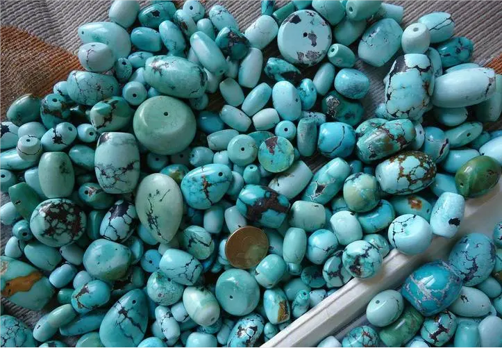 云蓋寺綠松石國(guó)家礦山公園綠松石經(jīng)典作品展示