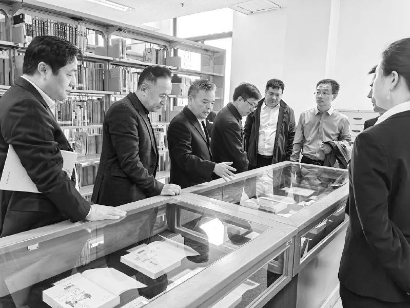 民進(jìn)中央:為文化產(chǎn)業(yè)建設(shè)高質(zhì)量發(fā)展貢獻(xiàn)力量