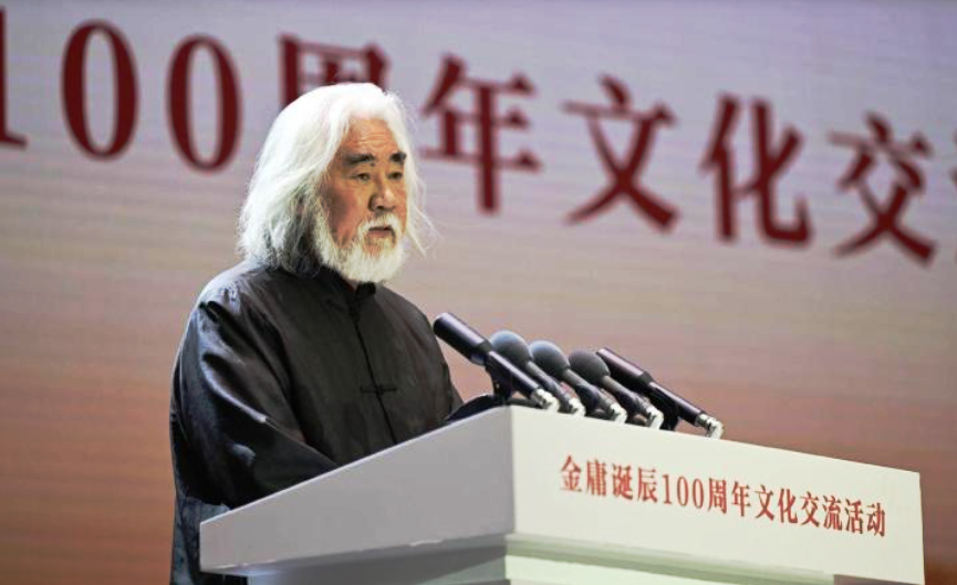 張紀中:我和金庸因一塊錢版權轉(zhuǎn)讓費結(jié)緣