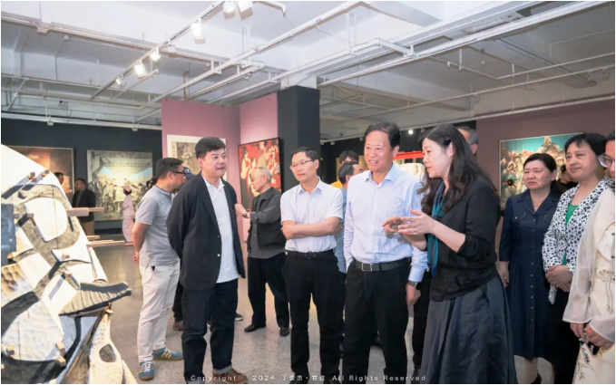 第十四屆湖北省美術(shù)作品展覽在湖北美院開幕