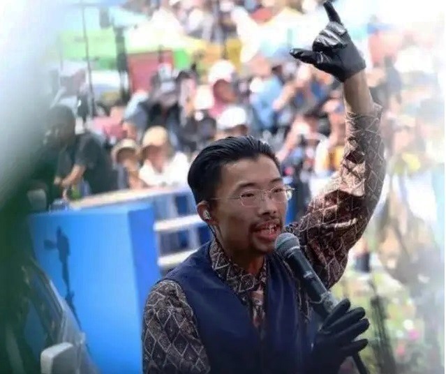 郭有才爆火暗藏隱憂:翻唱惹爭議 揭秘引口水