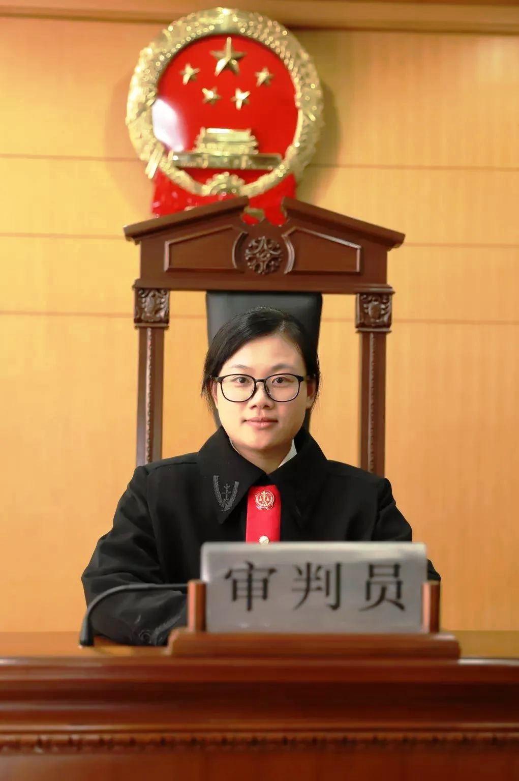 原告：“你抄襲我！” 被告：“你也是抄的~”