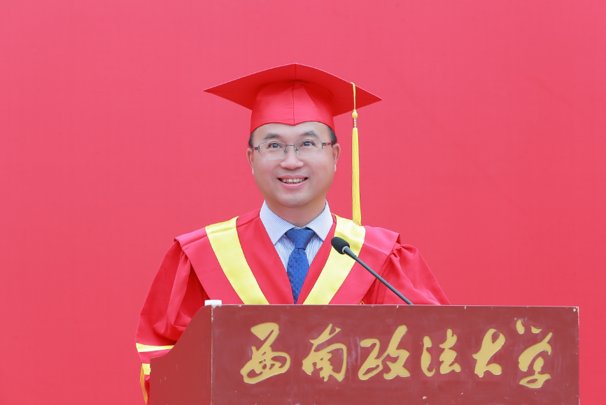 人民法院報(bào):法律如何應(yīng)對(duì)人工智能的發(fā)展?