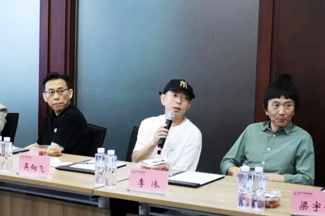 音樂版權(quán)亂象:詞曲作者的困境與維權(quán)之路