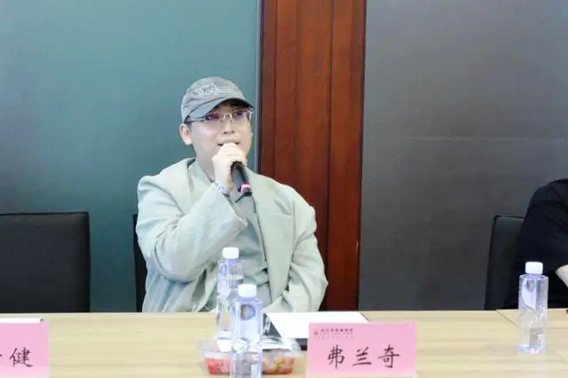 音樂版權(quán)亂象:詞曲作者的困境與維權(quán)之路