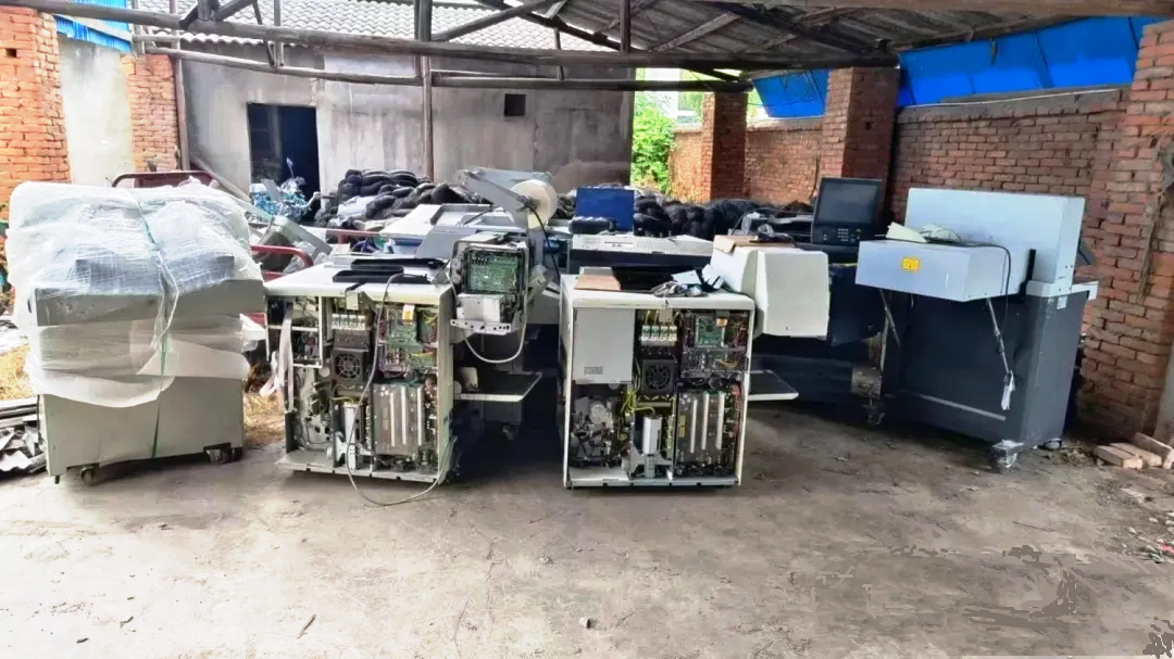 荊州警方打掉一印刷銷售盜版教輔犯罪團(tuán)伙