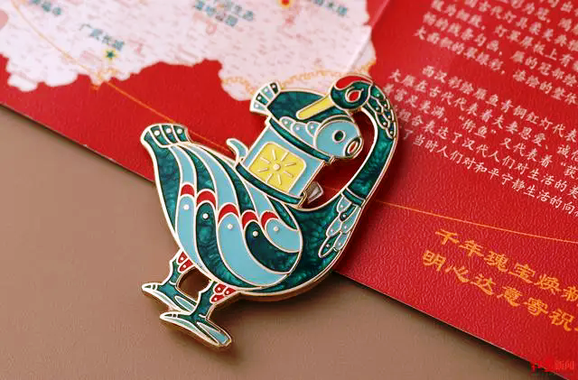 文物文創(chuàng)同質(zhì)化 文創(chuàng)商博物館到底誰抄襲誰？