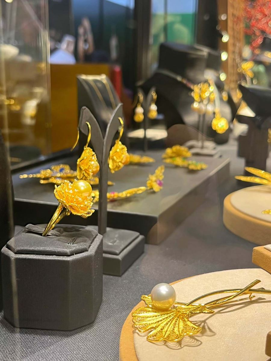 注重科技創(chuàng)新 加強原創(chuàng)設計——2024中國國際珠寶展開幕