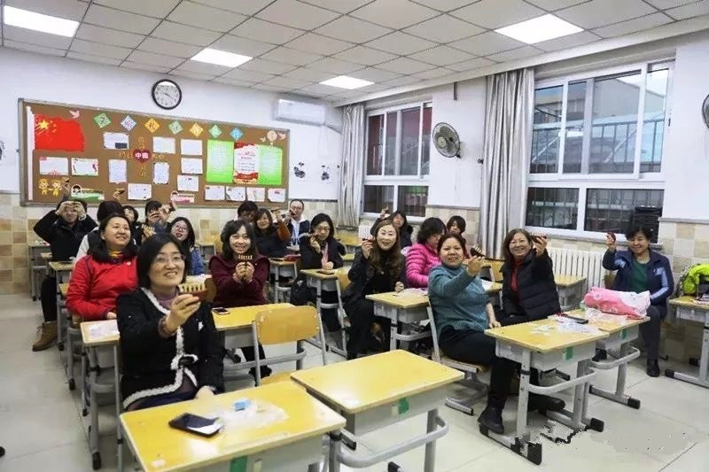  向文化要附加值 一把紅木梳200項專利版權(quán)