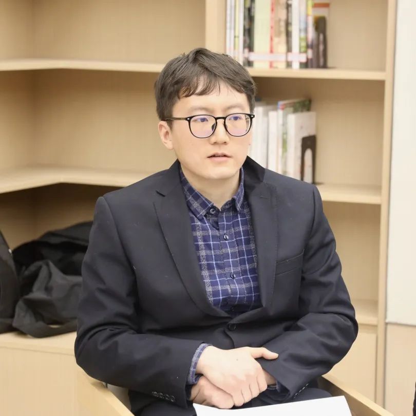 東湖高新區(qū)法院一案一席談:代碼與畫(huà)布的對(duì)話(huà)