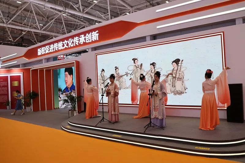 第二十一屆文博會展區(qū)聚焦民間文藝版權(quán)保護