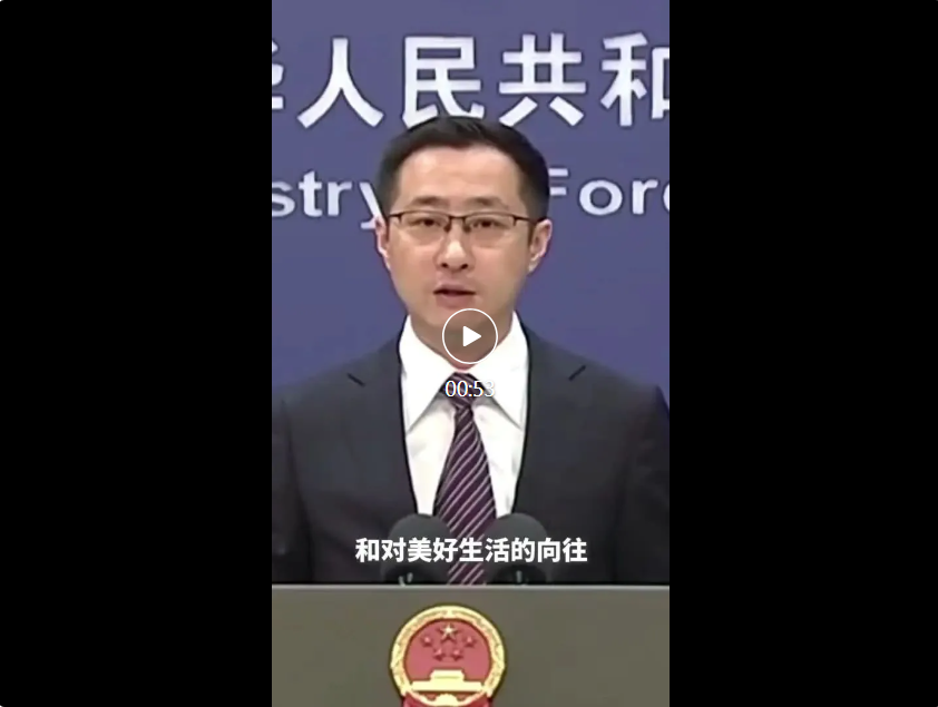 人民日報：LABUBU火爆海外！沒作品還齙牙的它，為何征服了全球年輕人的心？