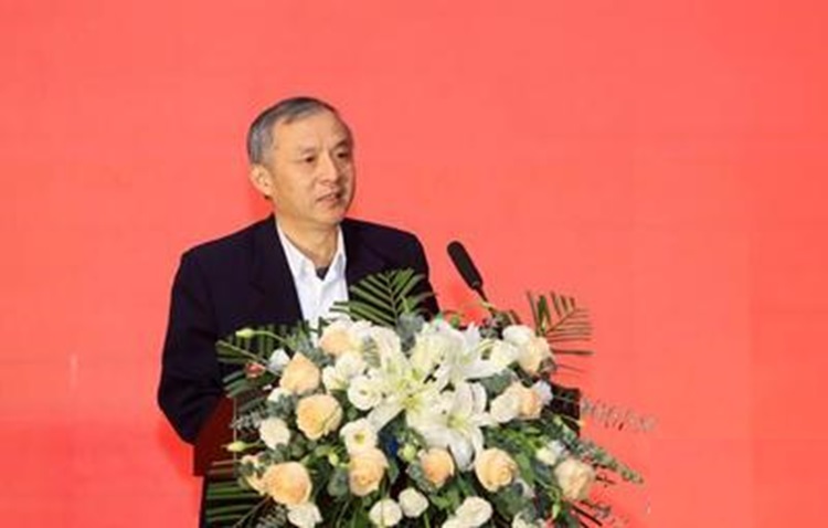 版權(quán)產(chǎn)業(yè):從靜態(tài)維權(quán)到多維創(chuàng)新的轉(zhuǎn)型