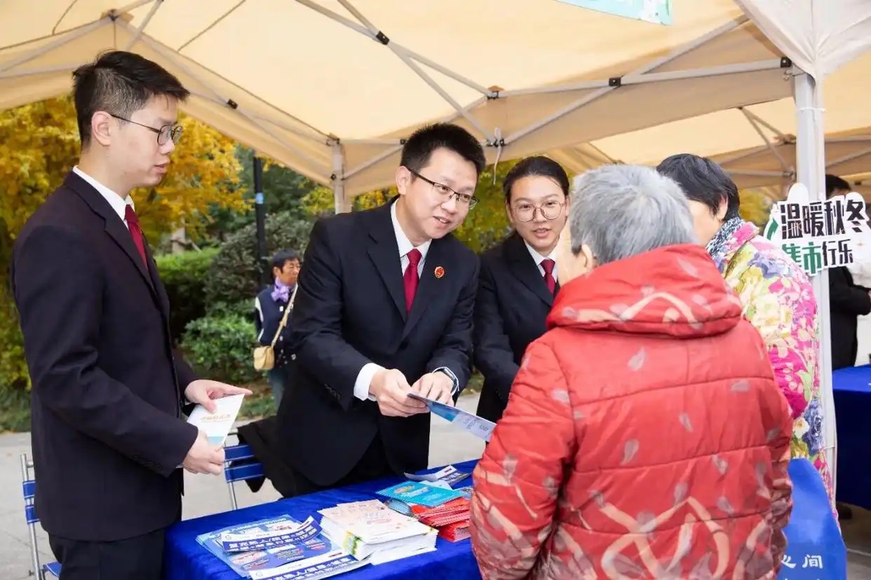 躺著就能賺大錢 揭開小說版權(quán)投資詐騙面紗