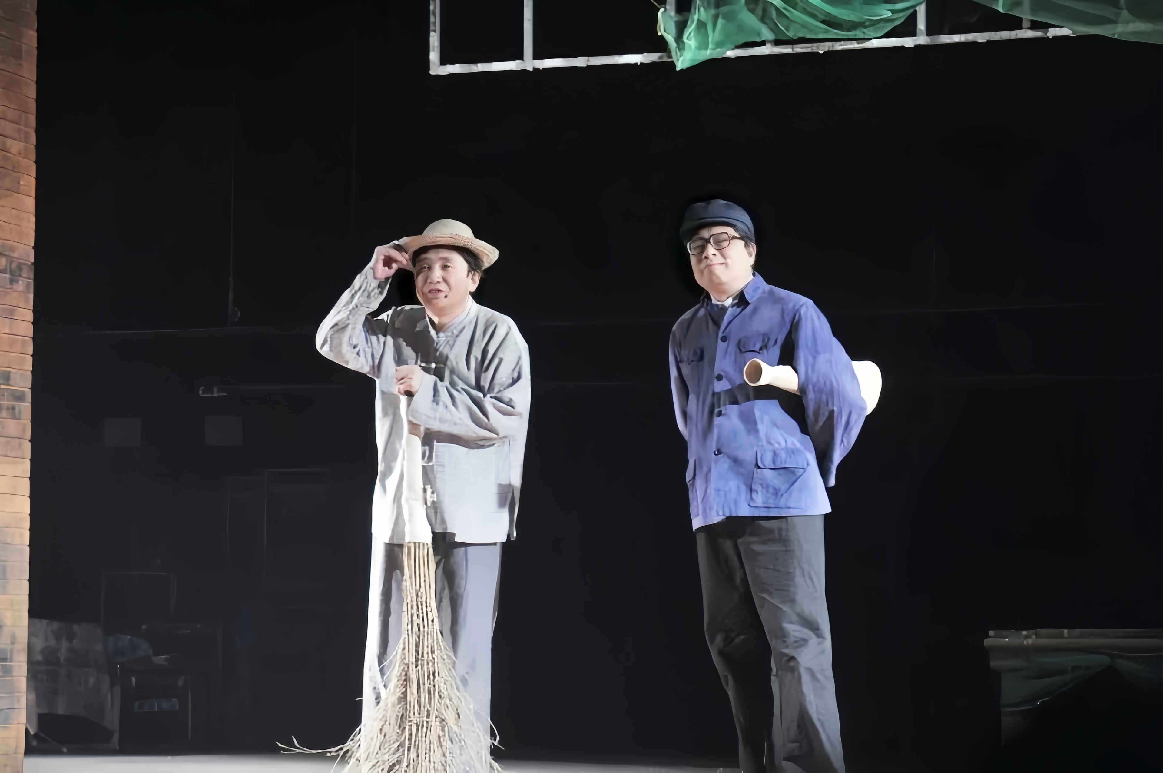 武漢說唱團(tuán)“四代同堂”“精釀”獨(dú)屬江城的漢派幽默