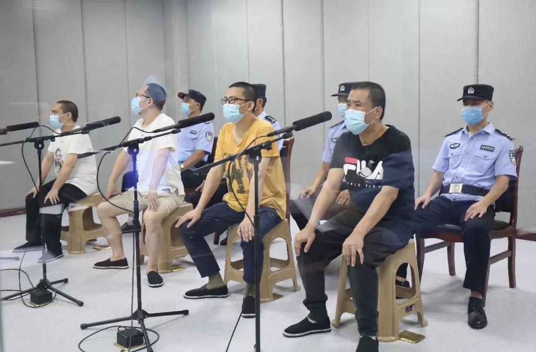 損失約8億，一審宣判！涉吳京黃渤沈騰等人