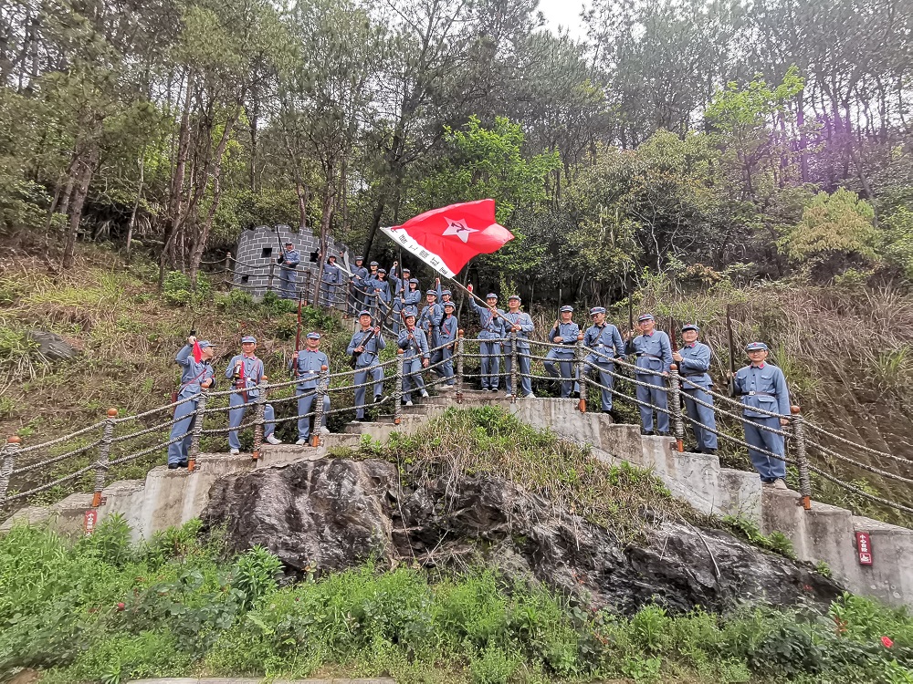 中心與華中文交所聯(lián)合開展黨史學(xué)習(xí)教育活動