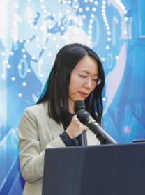 短視頻:以發(fā)展眼光促維權(quán) 以共治思維促合作