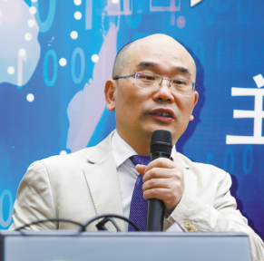 短視頻:以發(fā)展眼光促維權(quán) 以共治思維促合作