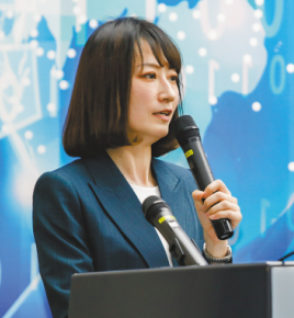 短視頻:以發(fā)展眼光促維權(quán) 以共治思維促合作