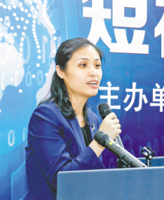 短視頻:以發(fā)展眼光促維權(quán) 以共治思維促合作