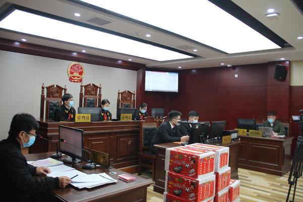 著作權遇上專利權發(fā)生沖突 鄭州商戶被控侵犯著作權 被告上法庭索賠10萬元