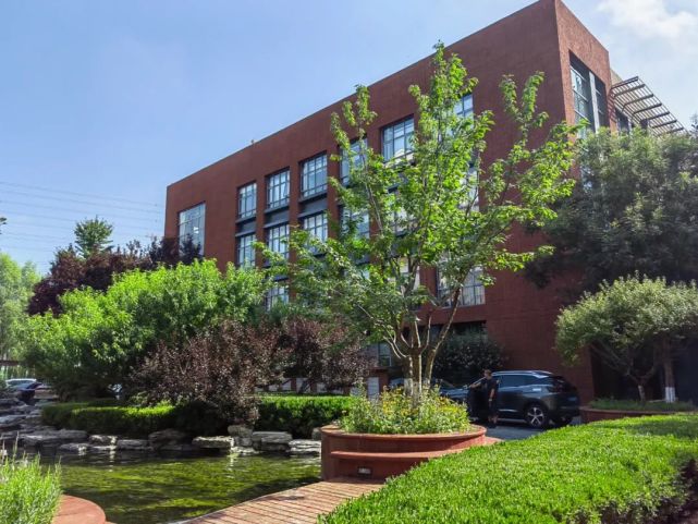 知網(wǎng)發(fā)言人：100％國(guó)有控股，2021年已支付版權(quán)費(fèi)1.56億